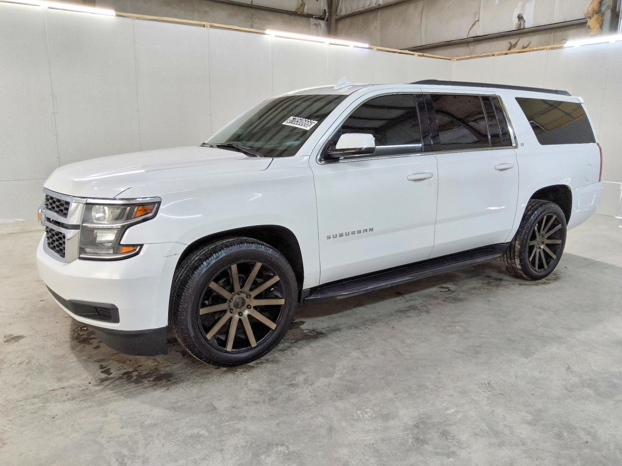 2019 CHEVROLET SUBURBAN C1500 LT | 1GNSCHKC2KR329973 | UPCARS