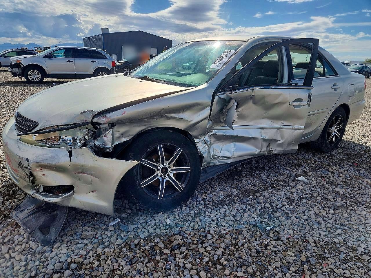 2002 TOYOTA CAMRY LE | JTDBE32K320119884 | UPCARS