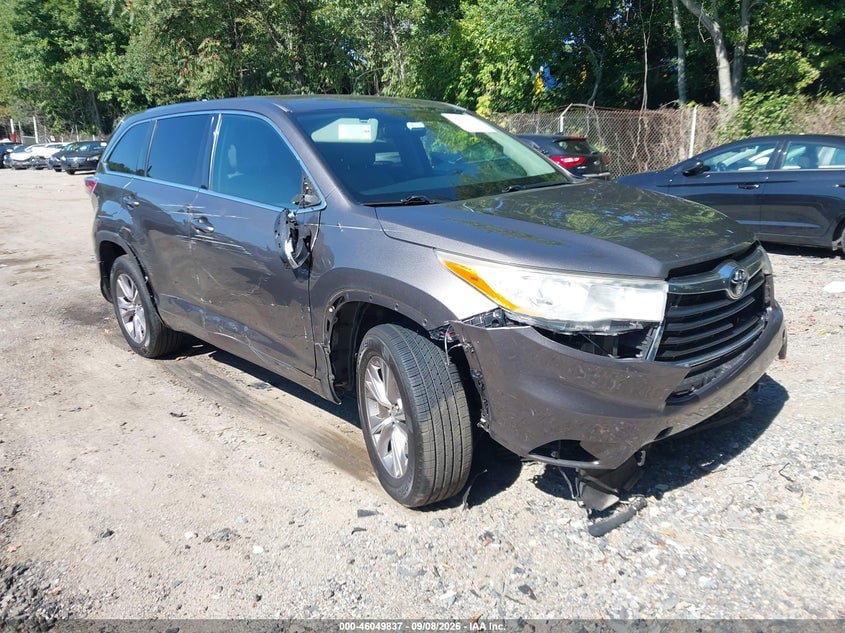 2014 TOYOTA HIGHLANDER LE PLUS V6 | 5TDBKRFH5ES005882 | UPCARS