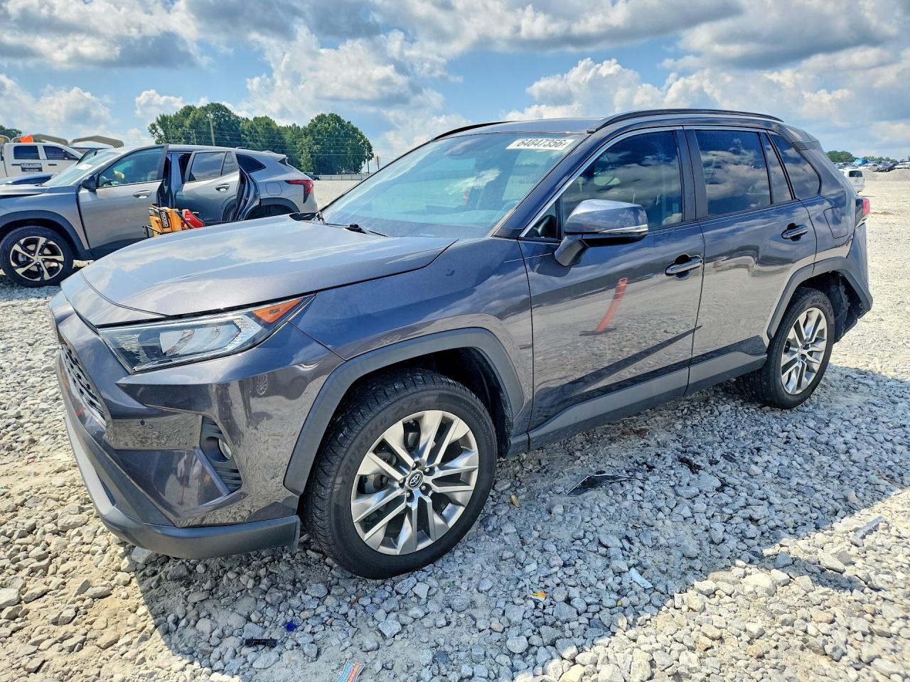 2019 TOYOTA RAV4 XLE PREMIUM | 2T3A1RFV2KW083485 | UPCARS
