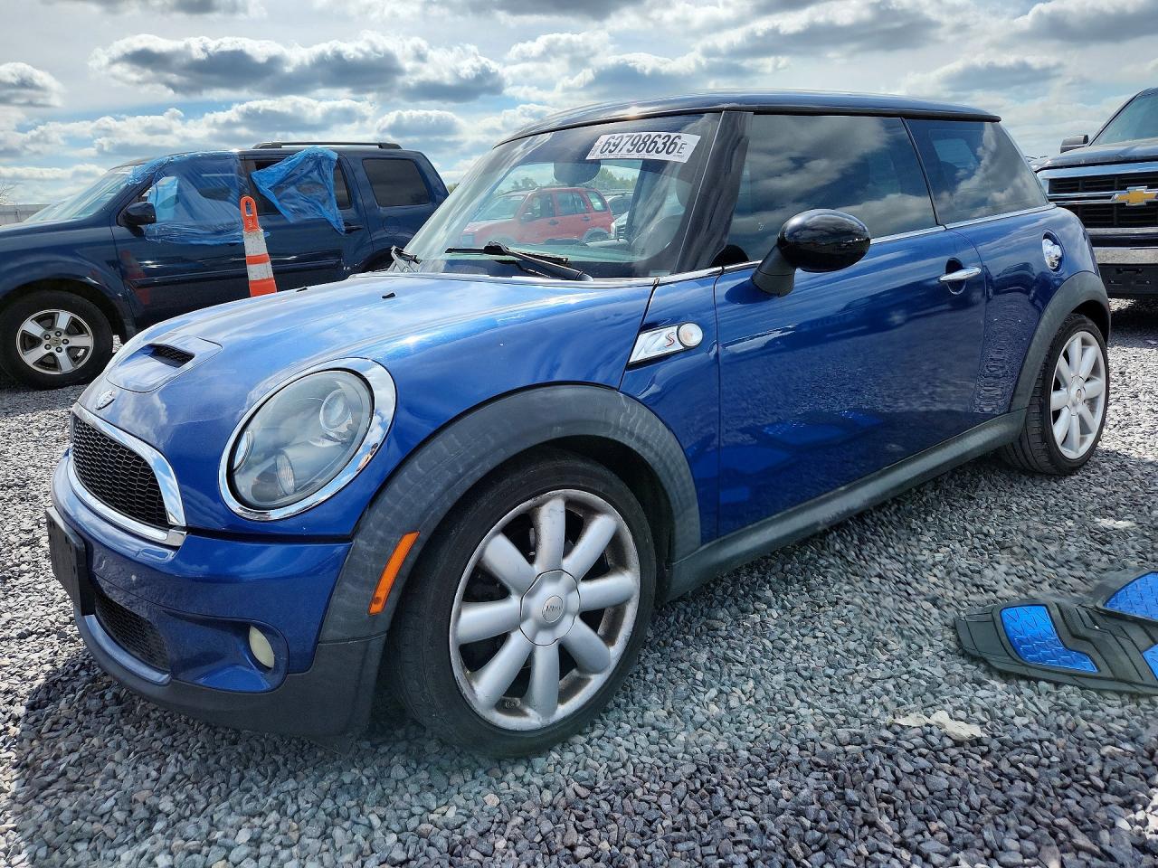 2008 MINI COOPER S | WMWMF735X8TV32900 | UPCARS