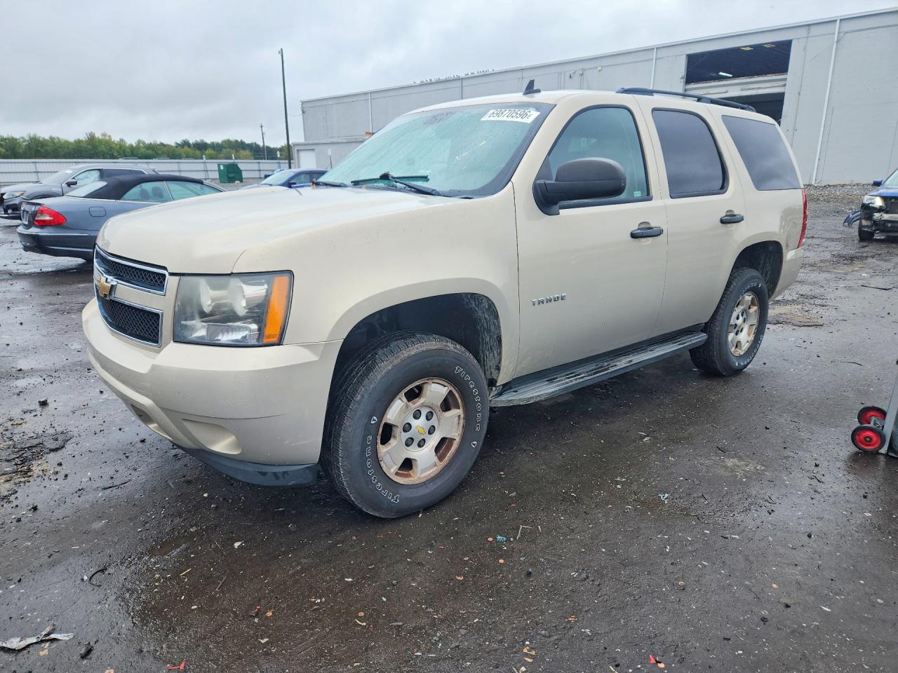 2010 CHEVROLET TAHOE C1500 LS | 1GNMCAE31AR216560 | UPCARS