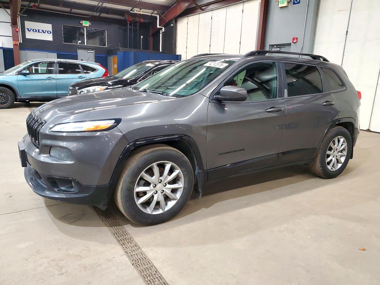 2018 JEEP CHEROKEE LATITUDE | 1C4PJMCX5JD610675 | UPCARS