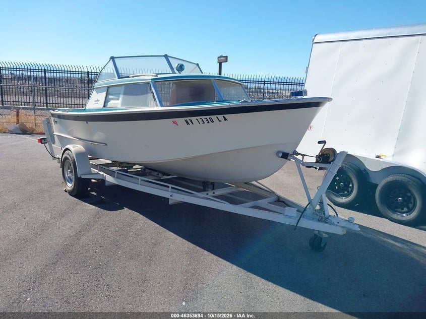 1967 GLASSPAR SEAFAIR SEDAN 19FT | D15696 | UPCARS