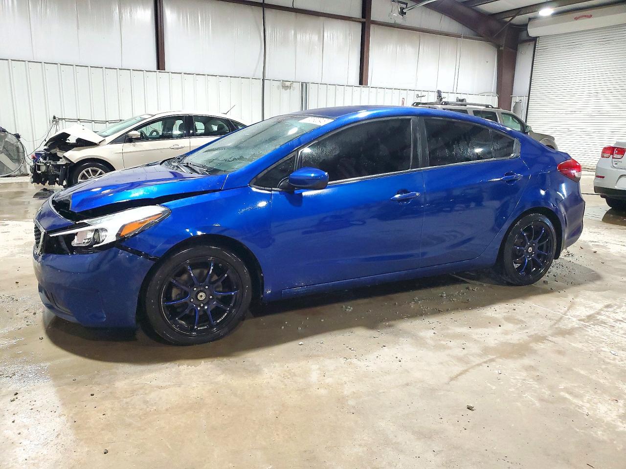 2018 KIA FORTE LX | 3KPFK4A74JE259333 | UPCARS