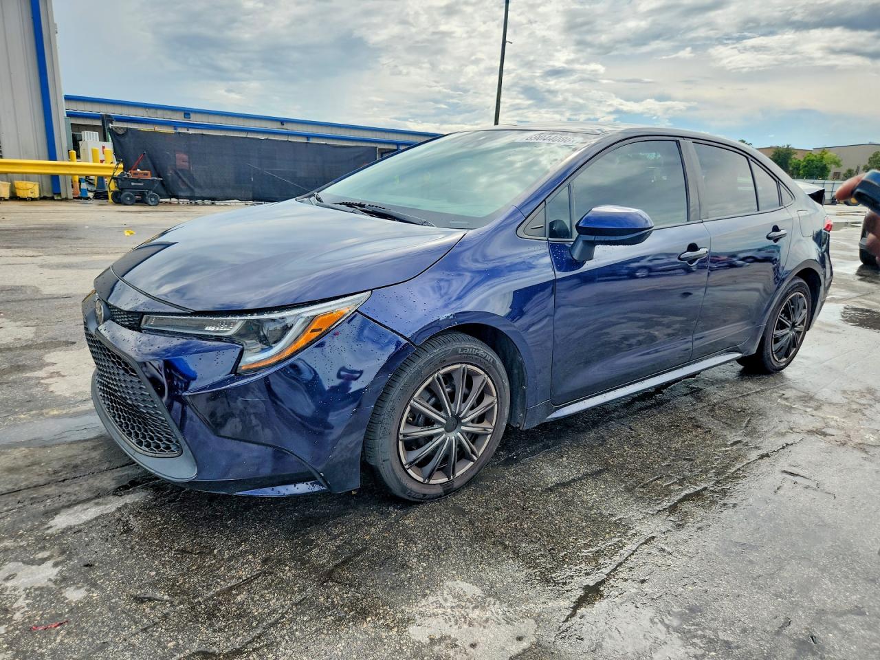 2021 TOYOTA COROLLA LE | 5YFEPMAEXMP186404 | UPCARS