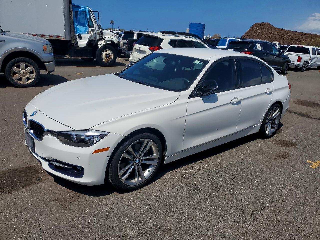 2013 BMW 3 SERIES I | WBA3A5C51DF358304 | UPCARS