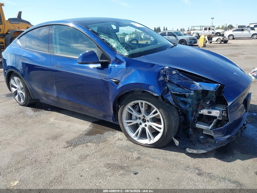 2022 TESLA MODEL Y LONG RANGE DUAL MOTOR ALL-WHEEL DRIVE | 7SAYGAEE7NF337012 | UPCARS