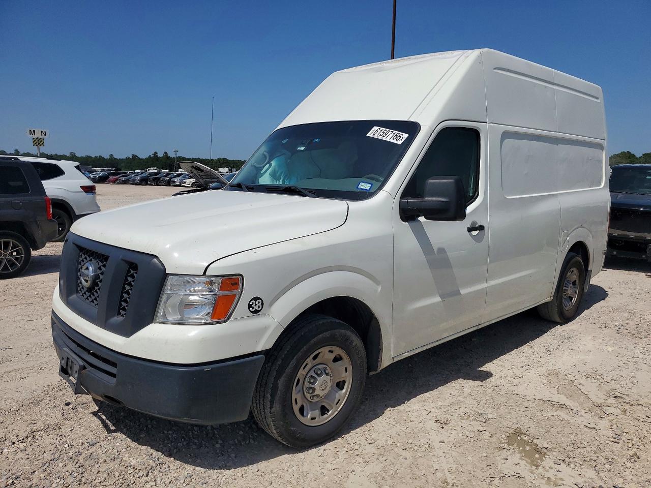 2016 NISSAN NV 2500 | 1N6BF0LY5GN813983 | UPCARS