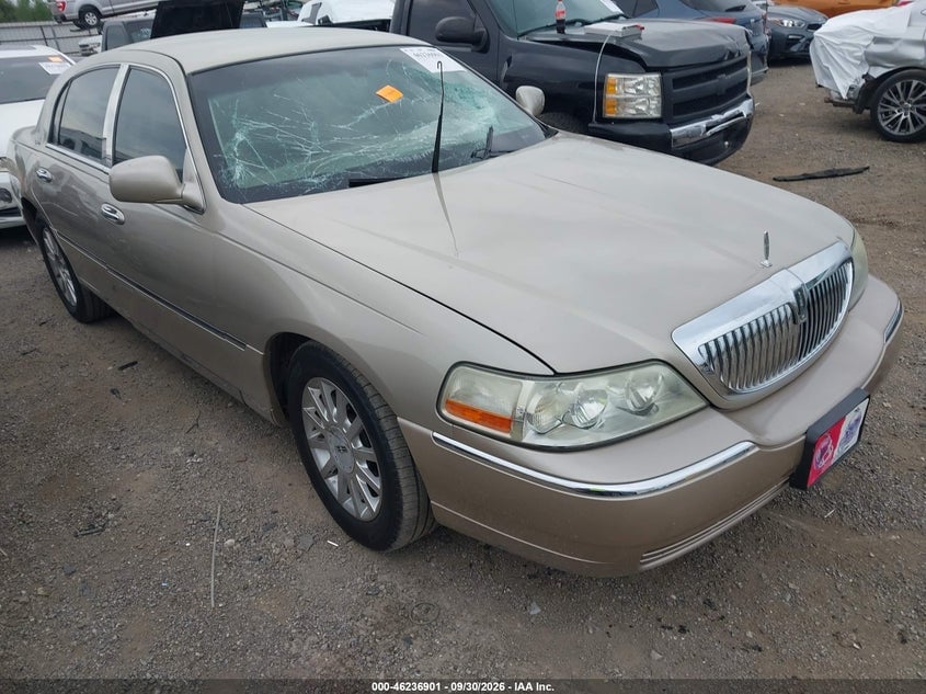 2006 LINCOLN TOWN CAR SIGNATURE | 1LNHM81V66Y614976 | UPCARS
