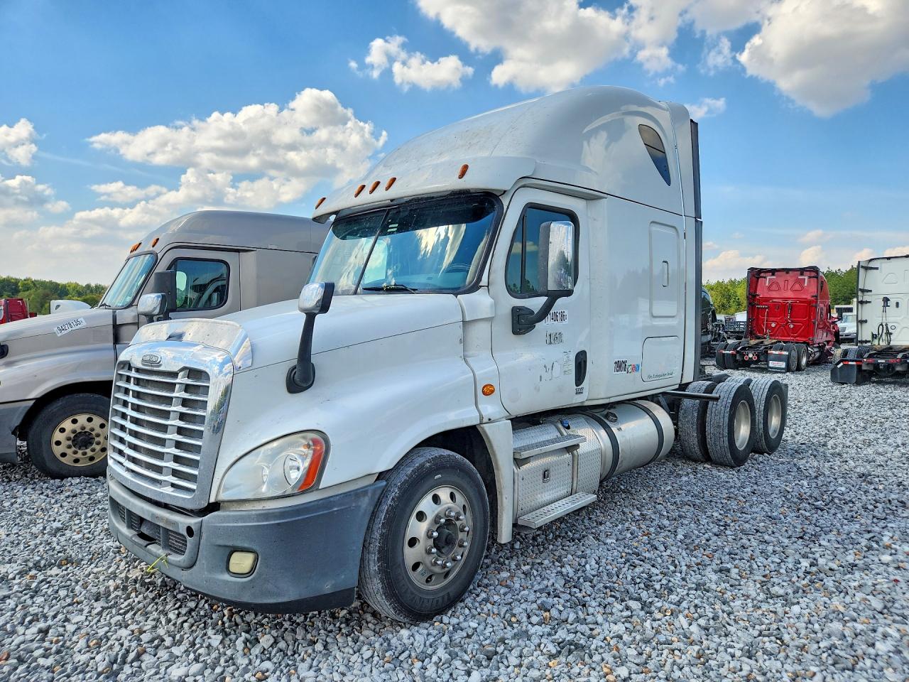 2017 FREIGHTLINER ALL OTHER SEMI TRUCK | 3AKJGLDR8HSJA6709 | UPCARS