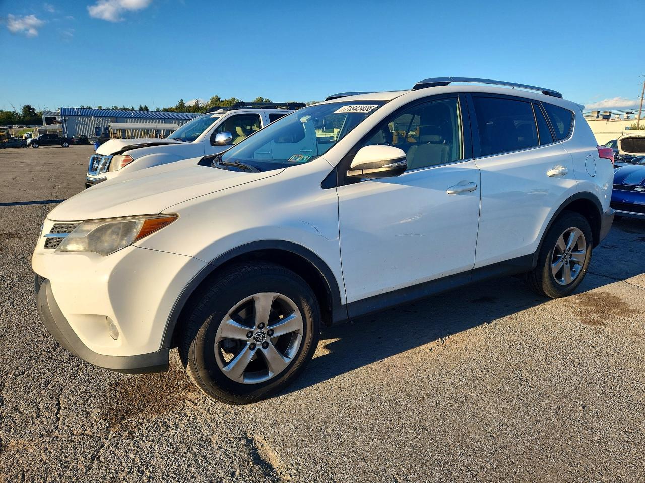 2015 TOYOTA RAV4 XLE | JTMRFREVXFD098440 | UPCARS