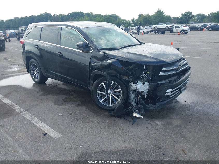 2018 TOYOTA HIGHLANDER XLE | 5TDJZRFH8JS529481 | UPCARS