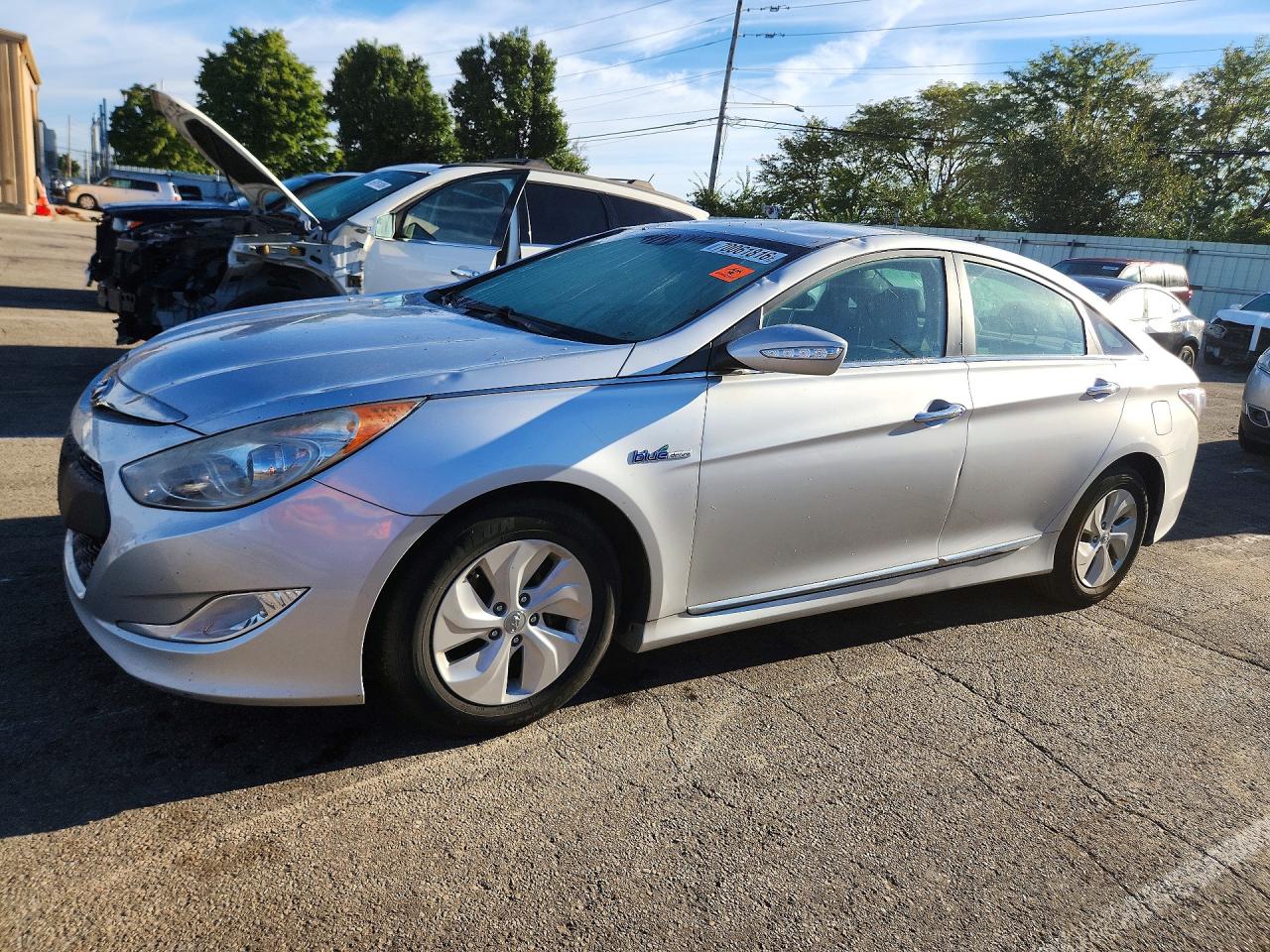 2013 HYUNDAI SONATA HYBRID | KMHEC4A41DA088607 | UPCARS