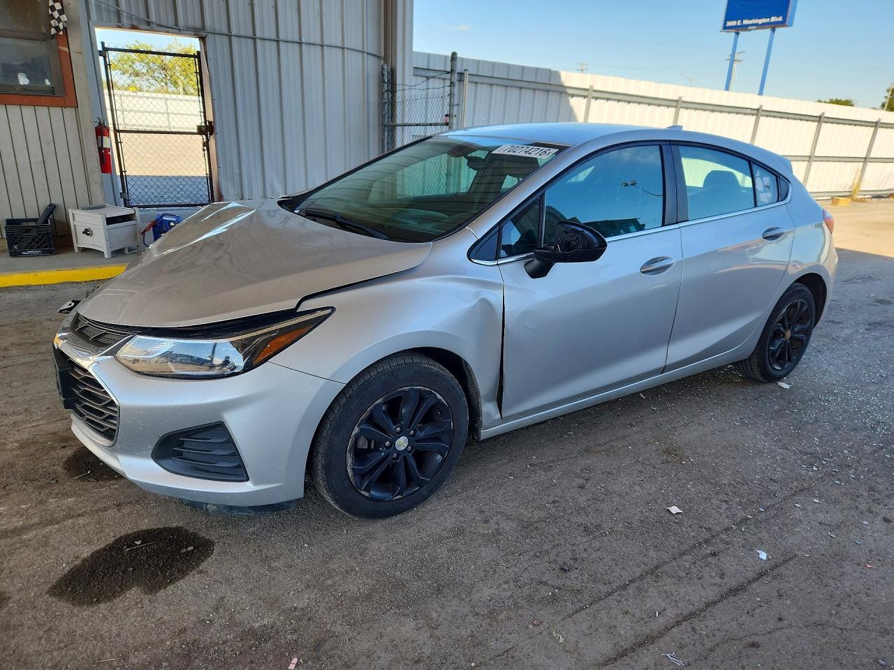 2019 CHEVROLET CRUZE LT | 3G1BE6SM8KS538236 | UPCARS