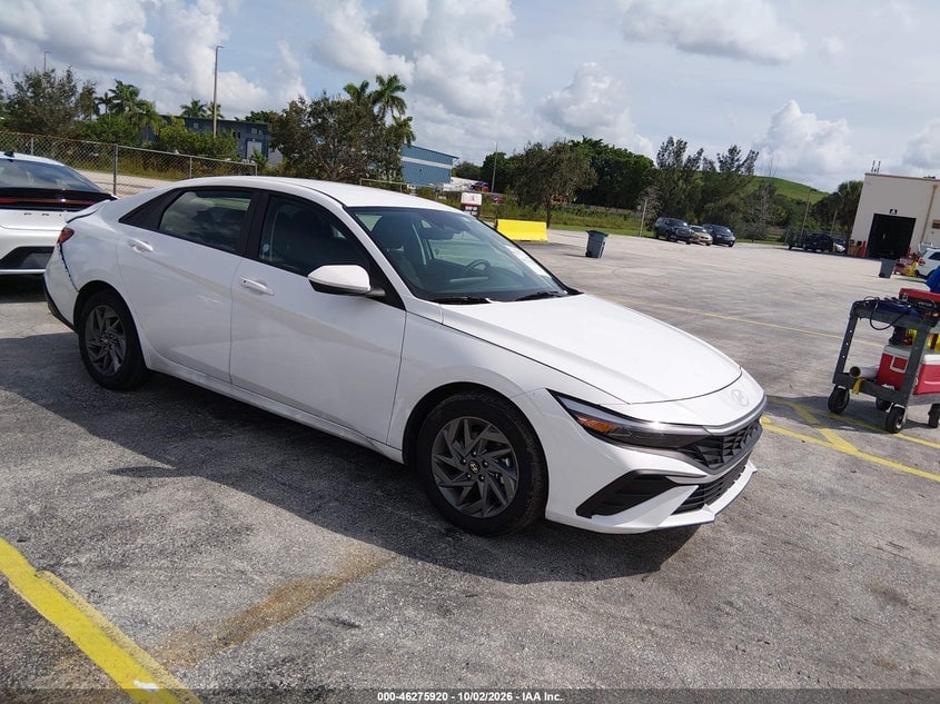 2026 HYUNDAI ELANTRA HYBRID BLUE | KMHLM4DJXTU196002 | UPCARS