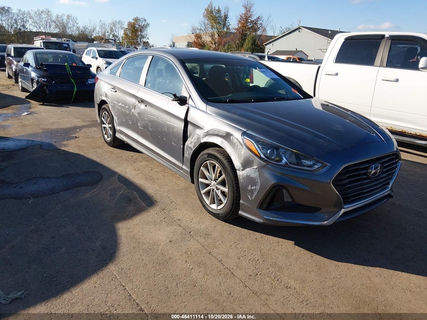2018 HYUNDAI SONATA SE | 5NPE24AF0JH704732 | UPCARS
