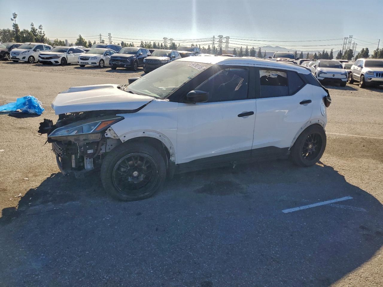 2022 NISSAN KICK S | 3N1CP5BV7NL518246 | UPCARS