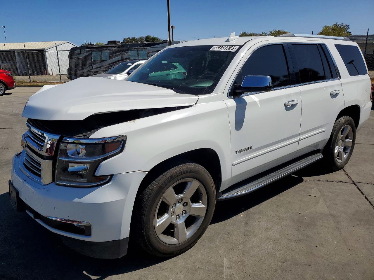 2019 CHEVROLET TAHOE C1500 PREMIER | 1GNSCCKC7KR173495 | UPCARS