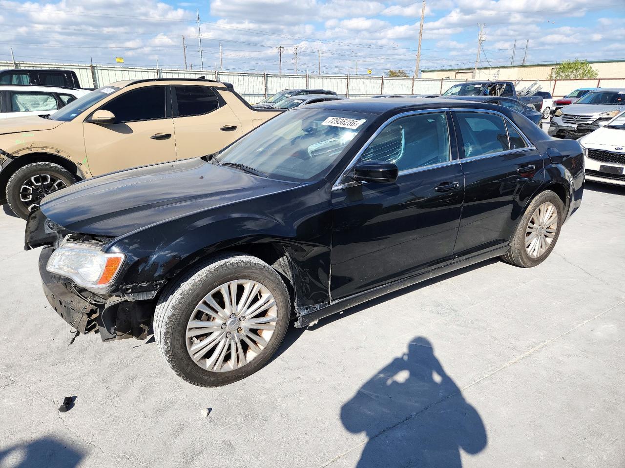 2014 CHRYSLER 300 | 2C3CCARG0EH151082 | UPCARS