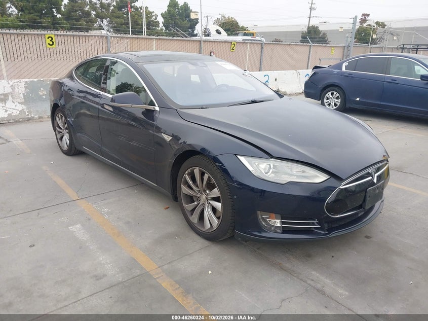 2015 TESLA MODEL S 60/70/85 | 5YJSA1S19FFP77028 | UPCARS