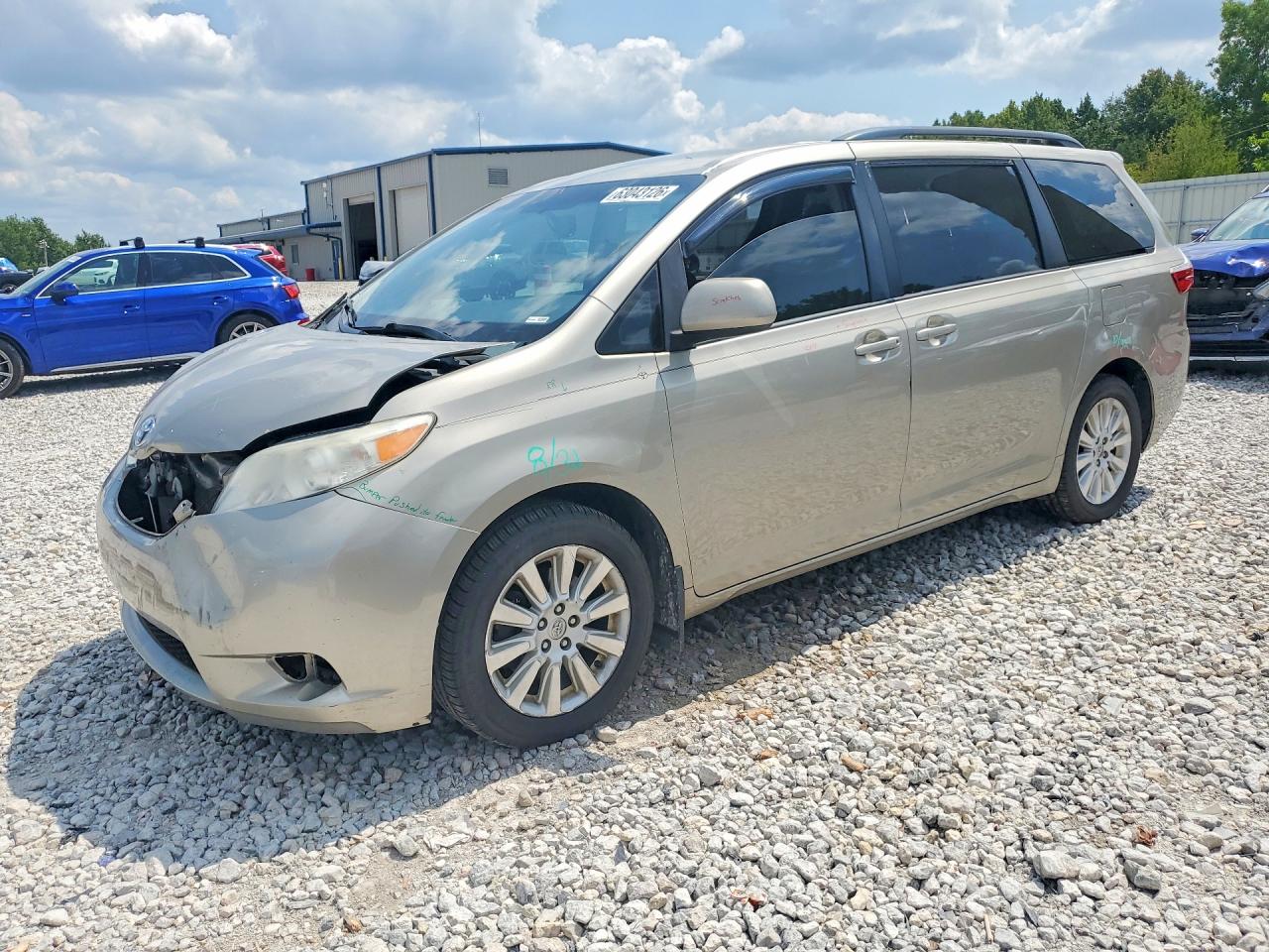 2015 TOYOTA SIENNA LE | 5TDJK3DC0FS102280 | UPCARS