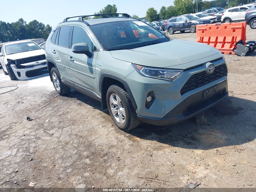 2021 TOYOTA RAV4 XLE | JTMRWRFV3MD131192 | UPCARS