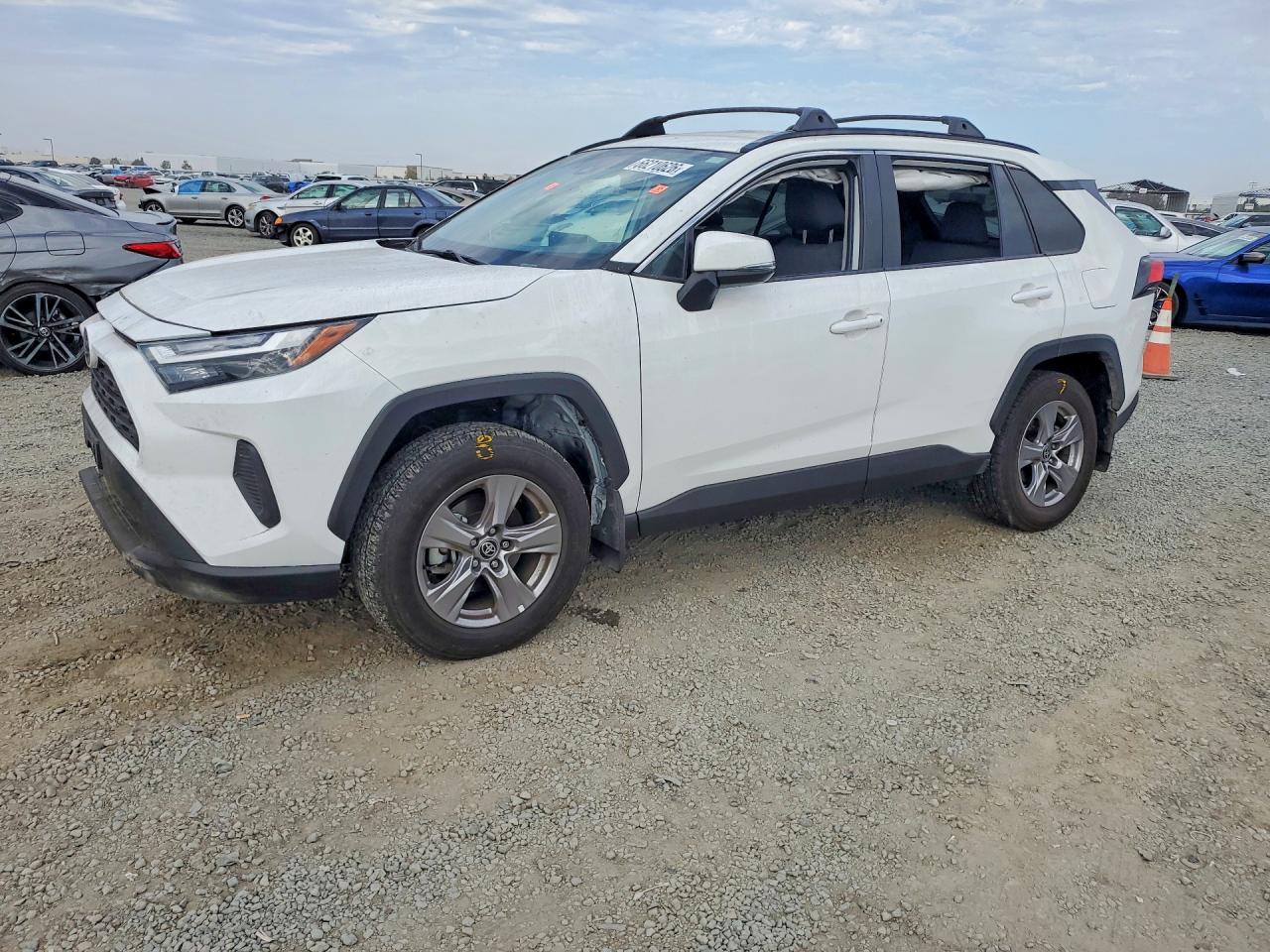 2024 TOYOTA RAV4 XLE | 2T3W1RFV1RW355699 | UPCARS