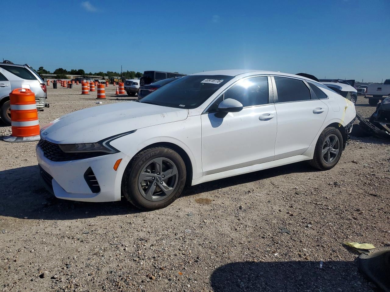 2022 KIA K5 LX | 5XXG24J28NG147074 | UPCARS