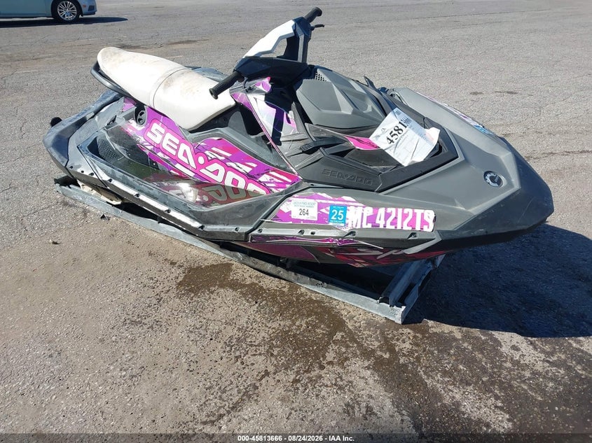 2014 BOMBARDIER SEA-DOO GTX 4TEC | YDV15049F414 | UPCARS
