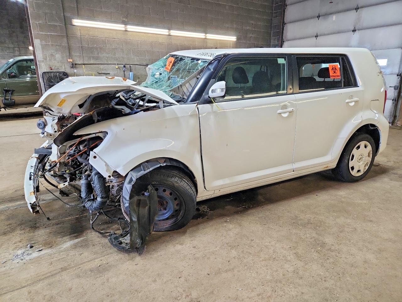 2011 SCION X BASE | JTLZE4FE9B1119444 | UPCARS