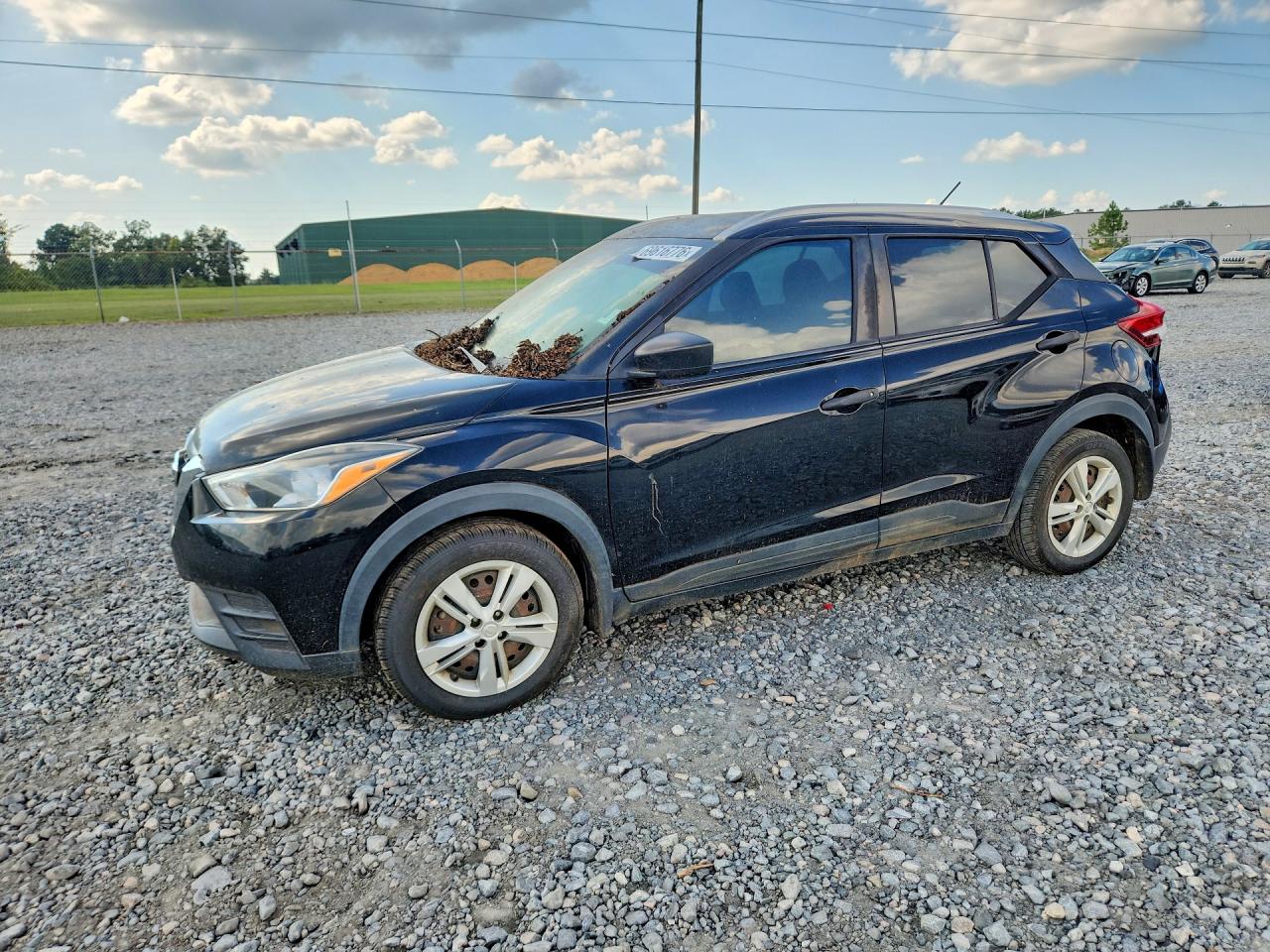 2019 NISSAN KICK S | 3N1CP5CU3KL481813 | UPCARS
