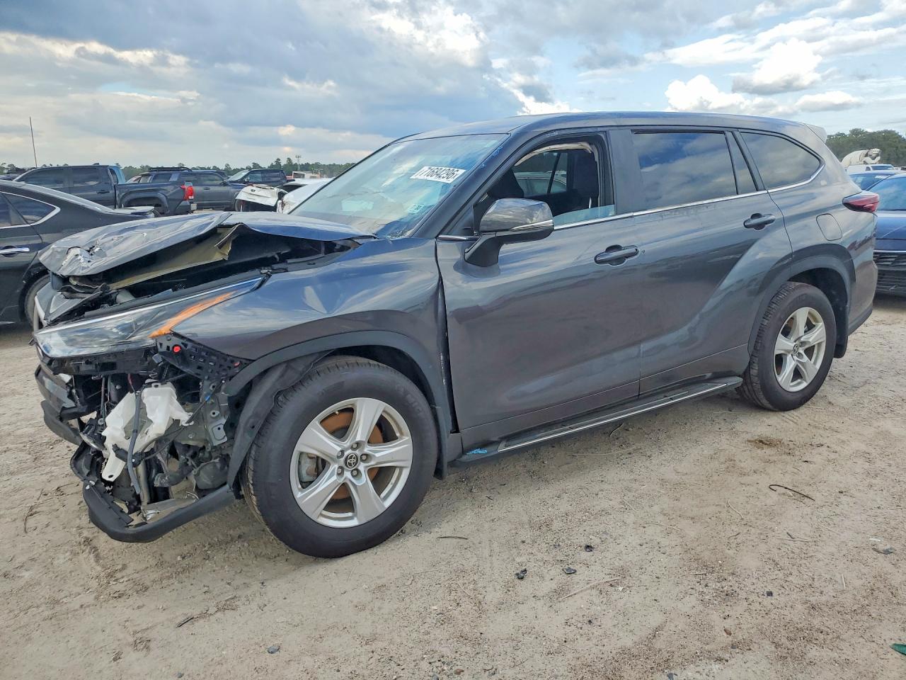 2025 TOYOTA HIGHLANDER | 5TDKDRBH4SS582852 | UPCARS
