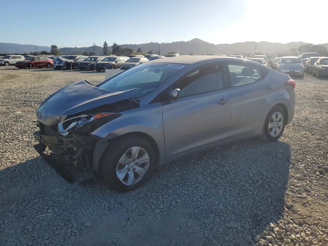 2016 HYUNDAI ELANTRA SE | 5NPDH4AE9GH715948 | UPCARS