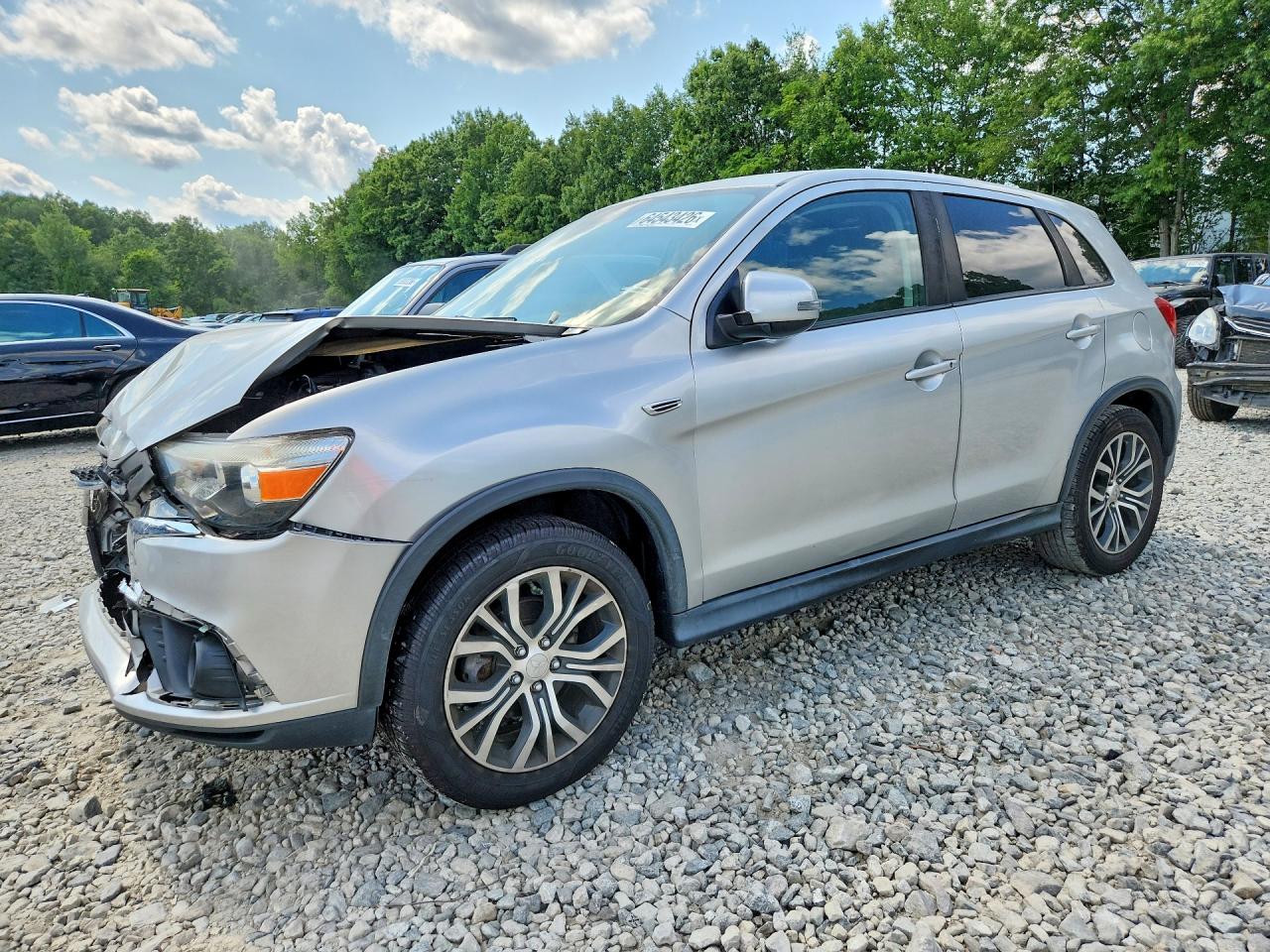 2018 MITSUBISHI OUTLANDER ES | JA4AP3AU9JU017452 | UPCARS