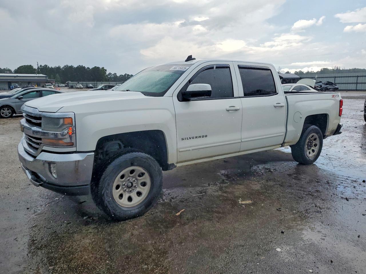 2016 CHEVROLET SILVERADO K1500 LT | 3GCUKREC2GG234617 | UPCARS