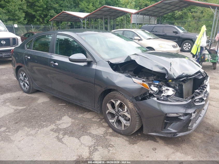 2021 KIA FORTE LXS | 3KPF24AD6ME381847 | UPCARS