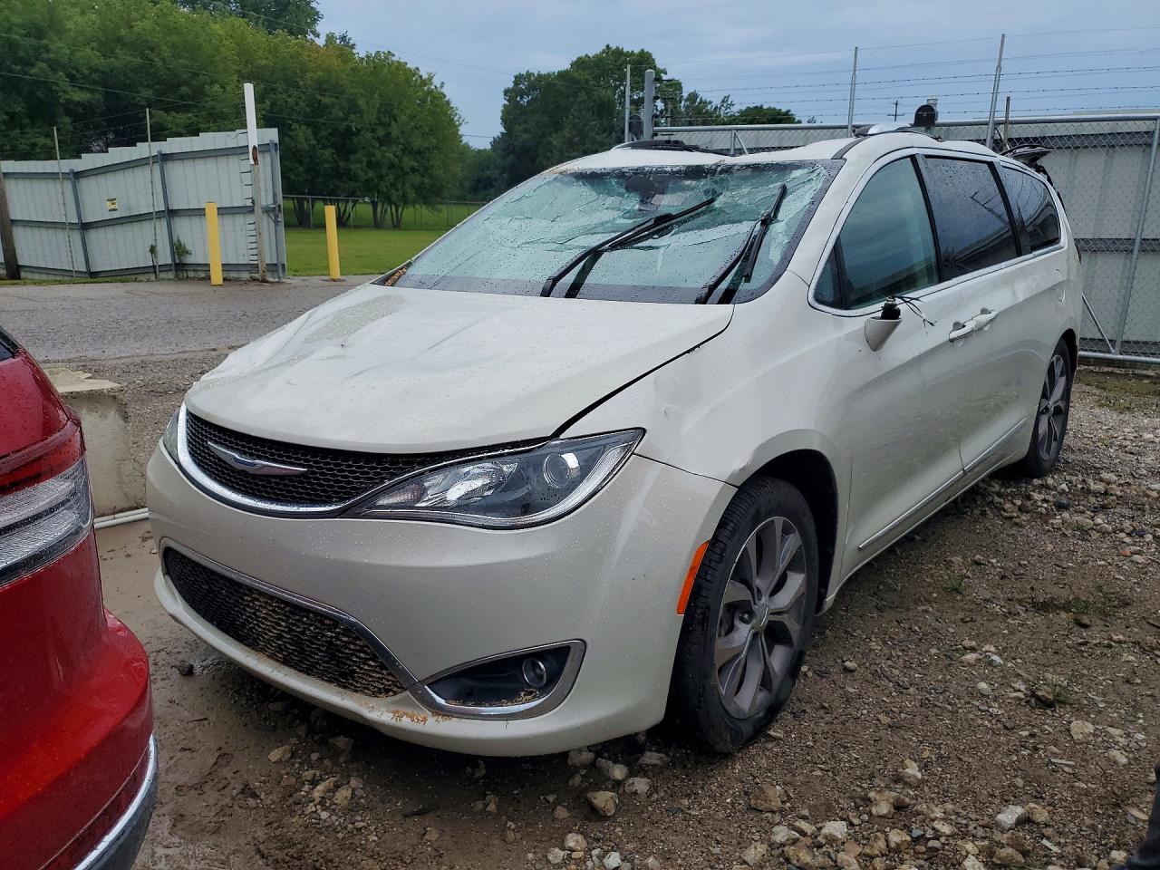 2019 CHRYSLER PACIFICA LIMITED | 2C4RC1GG0KR722021 | UPCARS