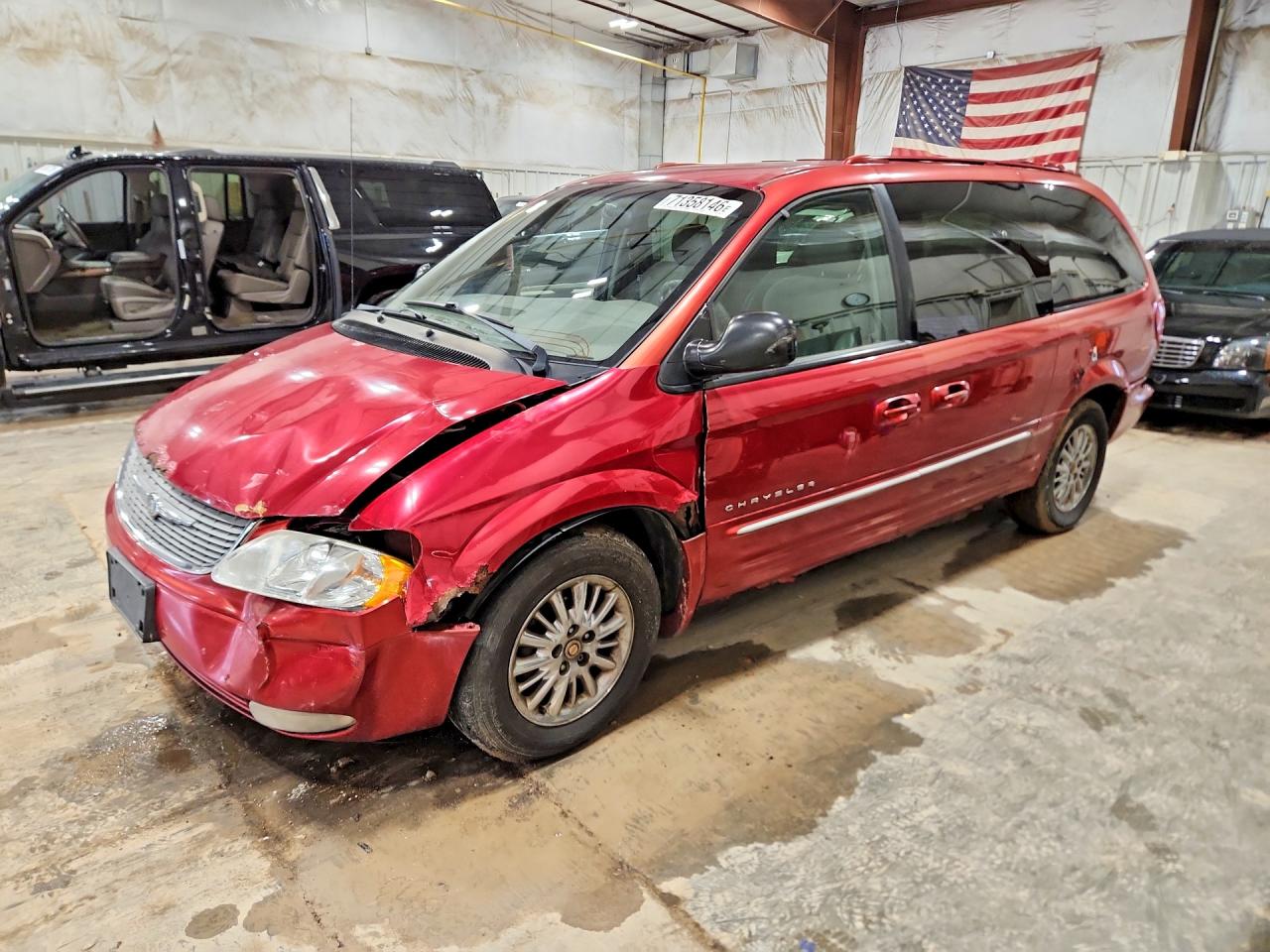 2001 CHRYSLER MINIVAN LIMITED | 2C8GT64LX1R142309 | UPCARS