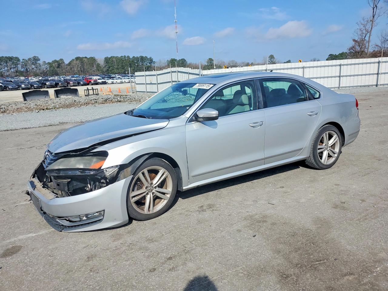 2014 VOLKSWAGEN PASSAT | 1VWCT7A33EC015603 | UPCARS