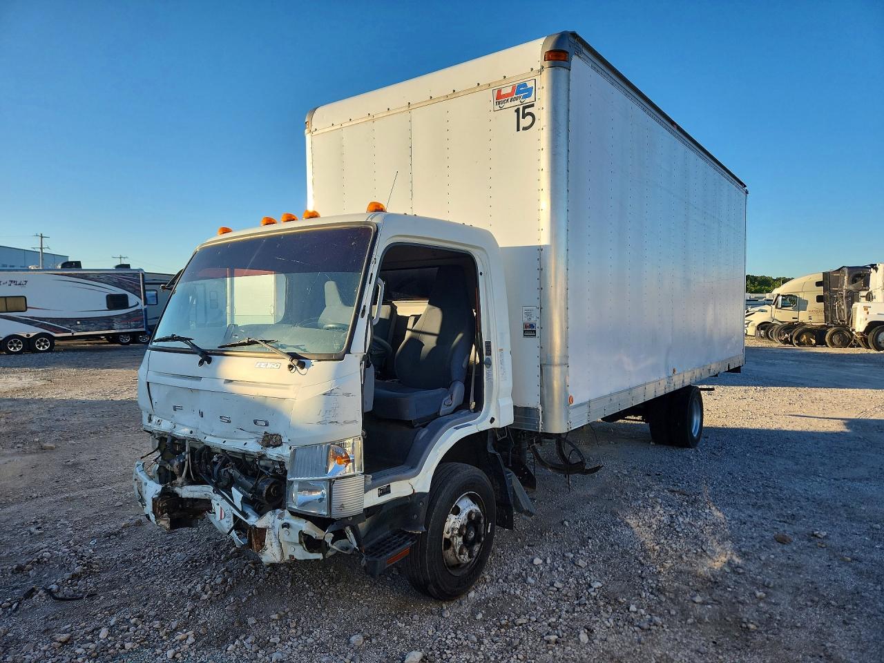 2017 MITSUBISHI FUSO FEC72S - BOX TRUCK | JL6BNK1A5HK003030 | UPCARS