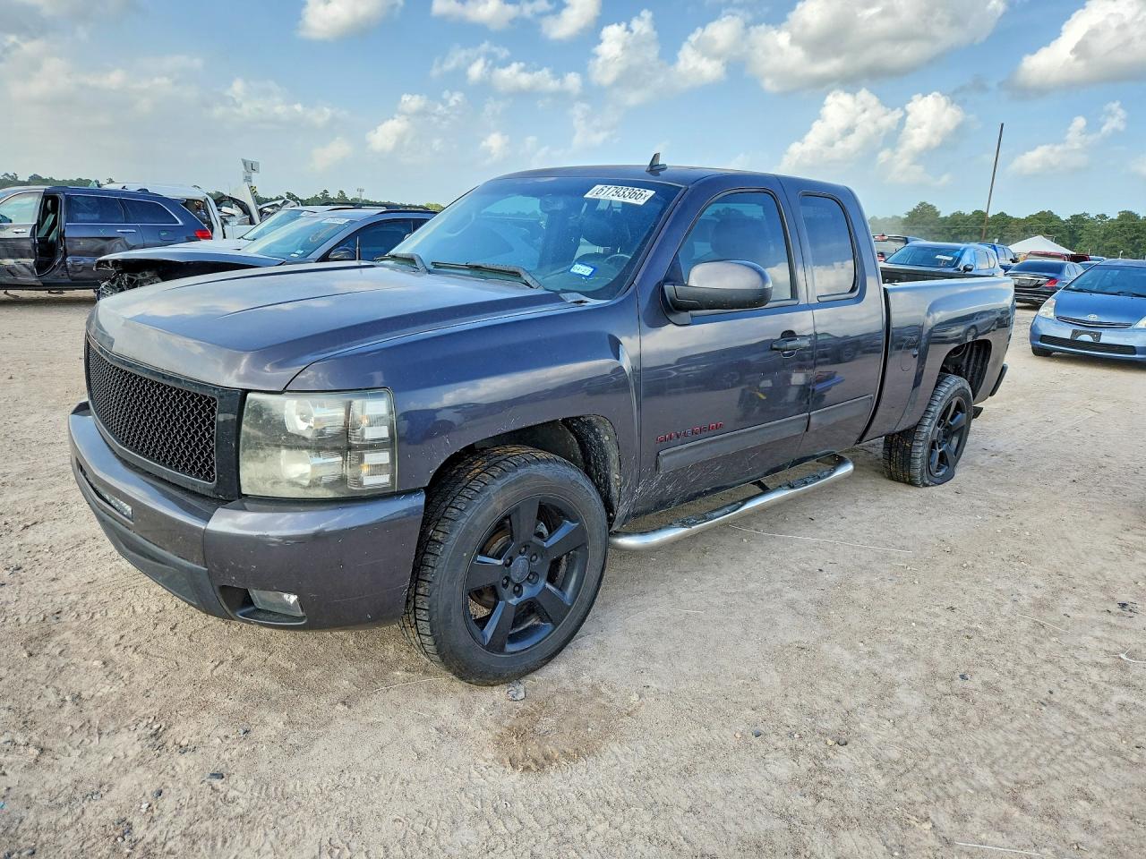 2011 CHEVROLET SILVERADO C1500 LTZ | 1GCRCTE02BZ151669 | UPCARS