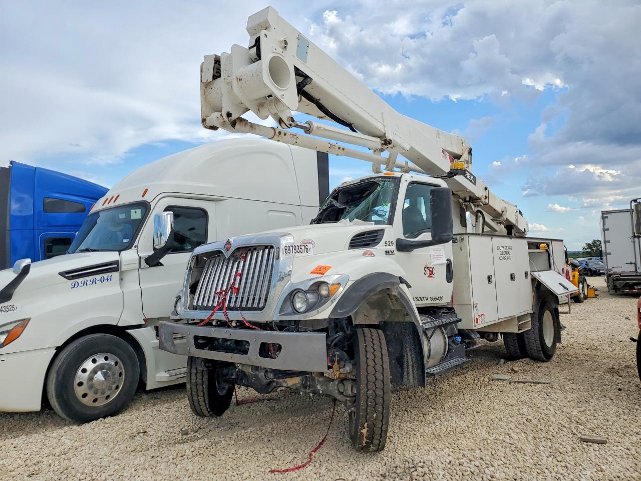 2025 INTERNATIONAL ALL OTHER BUCKET TRUCK | 3HAEETAN4SL715528 | UPCARS