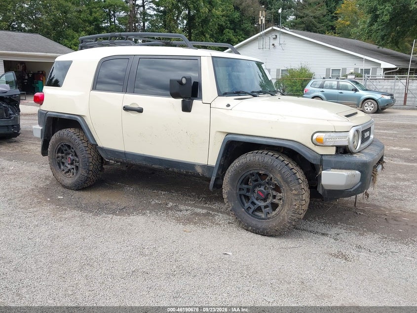 2008 TOYOTA FJ CRUISER | JTEBU11FX8K033749 | UPCARS