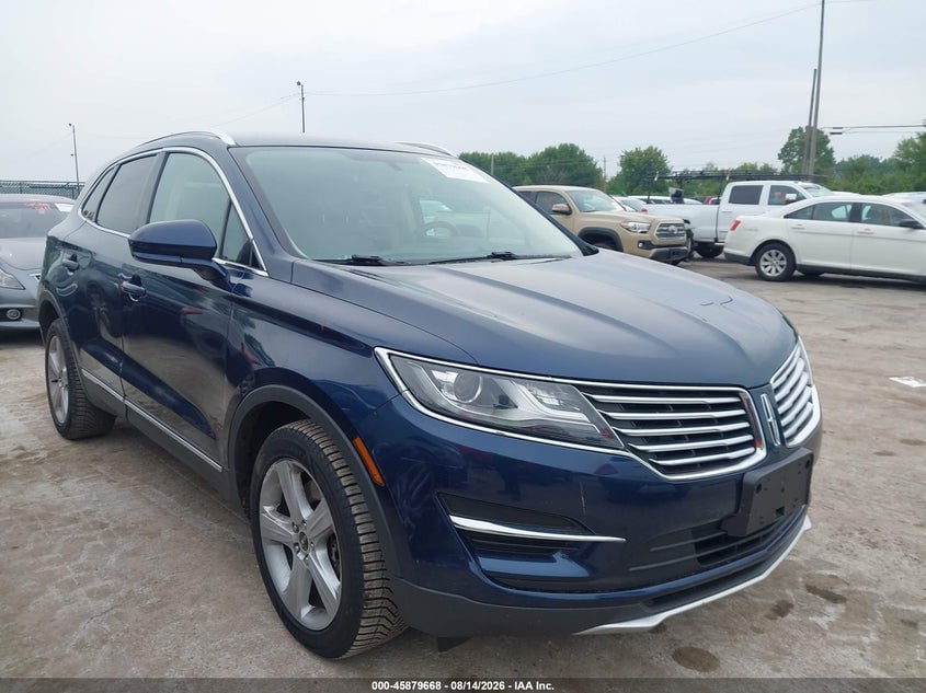 2017 LINCOLN MKC PREMIERE | 5LMCJ1C9XHUL15606 | UPCARS