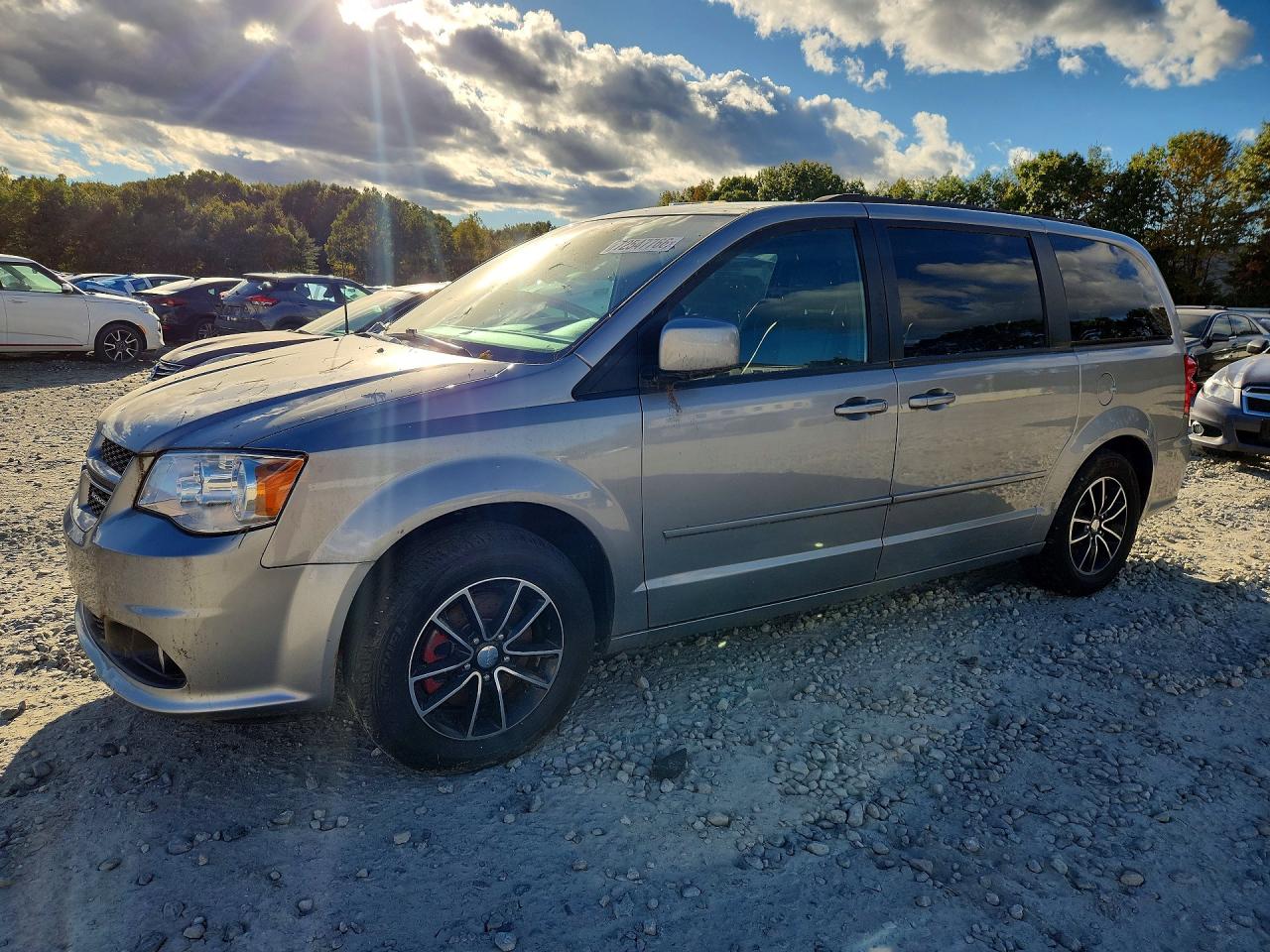 2017 DODGE CARAVAN GT | 2C4RDGEG3HR717570 | UPCARS