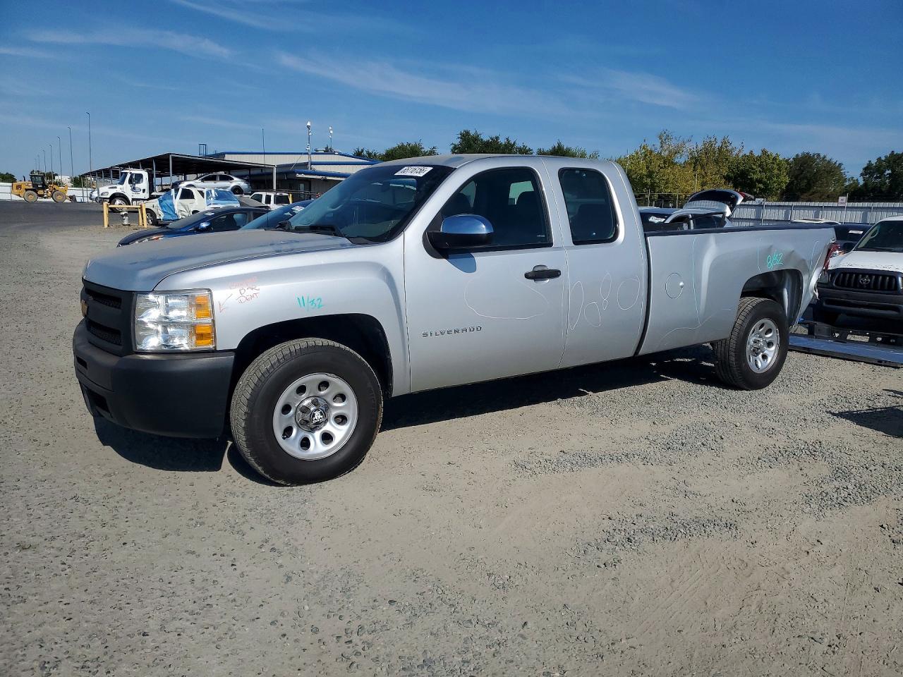 2013 CHEVROLET SILVERADO C1500 | 1GCRCPE05DZ133547 | UPCARS