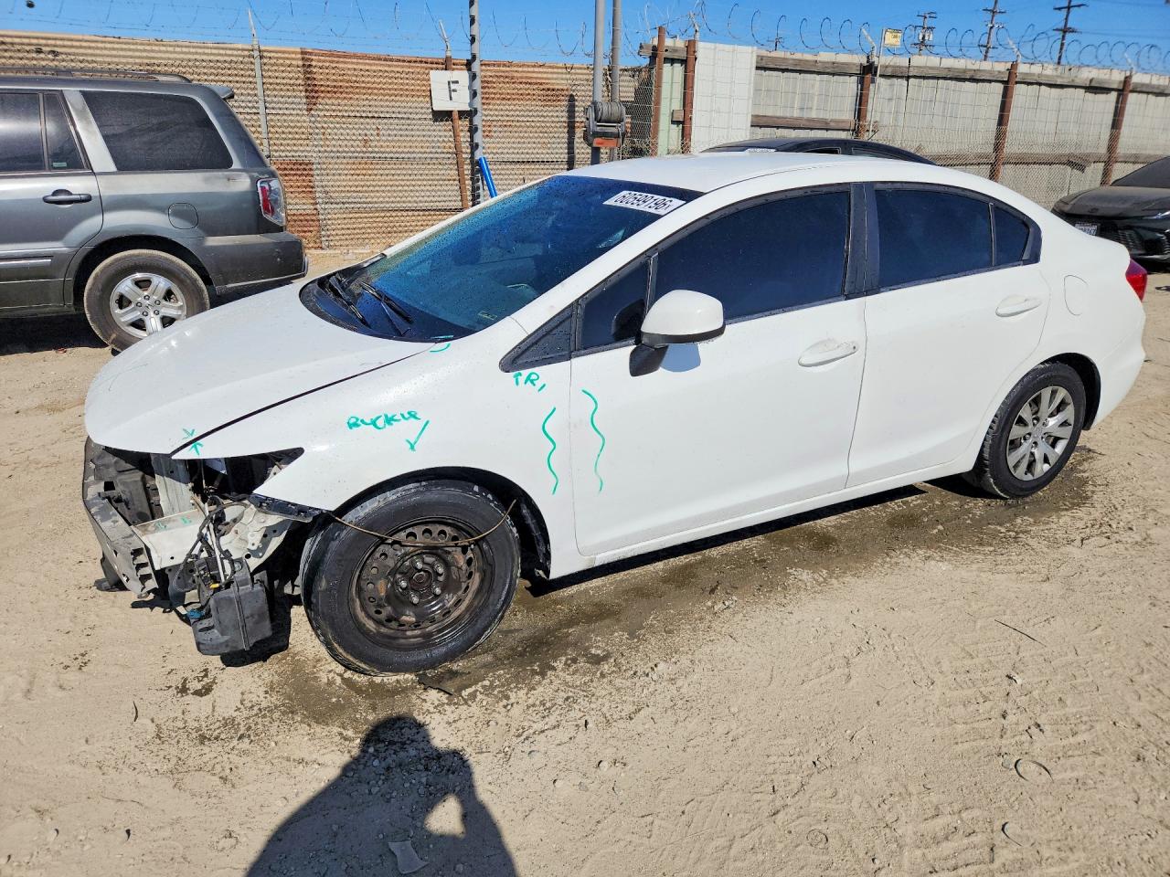2012 HONDA CIVIC LX | 19XFB2F57CE040462 | UPCARS