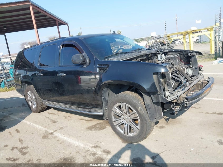 2010 CHEVROLET SUBURBAN 1500 LTZ | 1GNUCKE03AR231539 | UPCARS