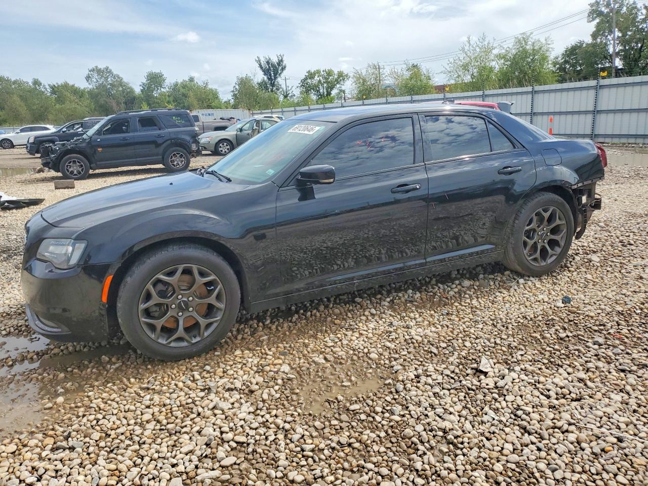 2016 CHRYSLER 300 S | 2C3CCAGG2GH283041 | UPCARS